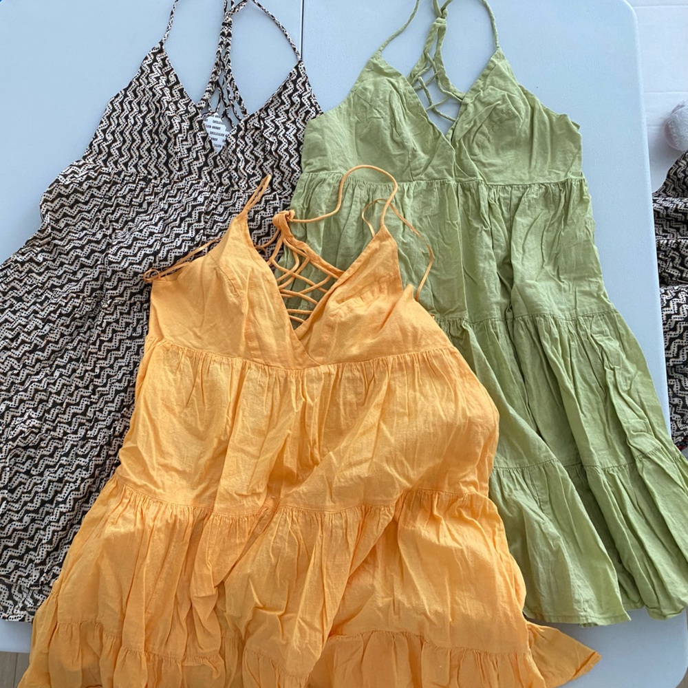 Urban Outfitters UO Yellow Cotton fieldstone tiered mini dress V Neck size S - Picture 15 of 16